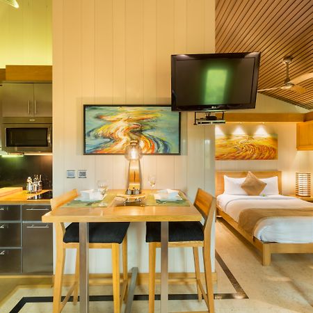 One On Marlin Resort (Adults Only) Turtle Cove Luaran gambar