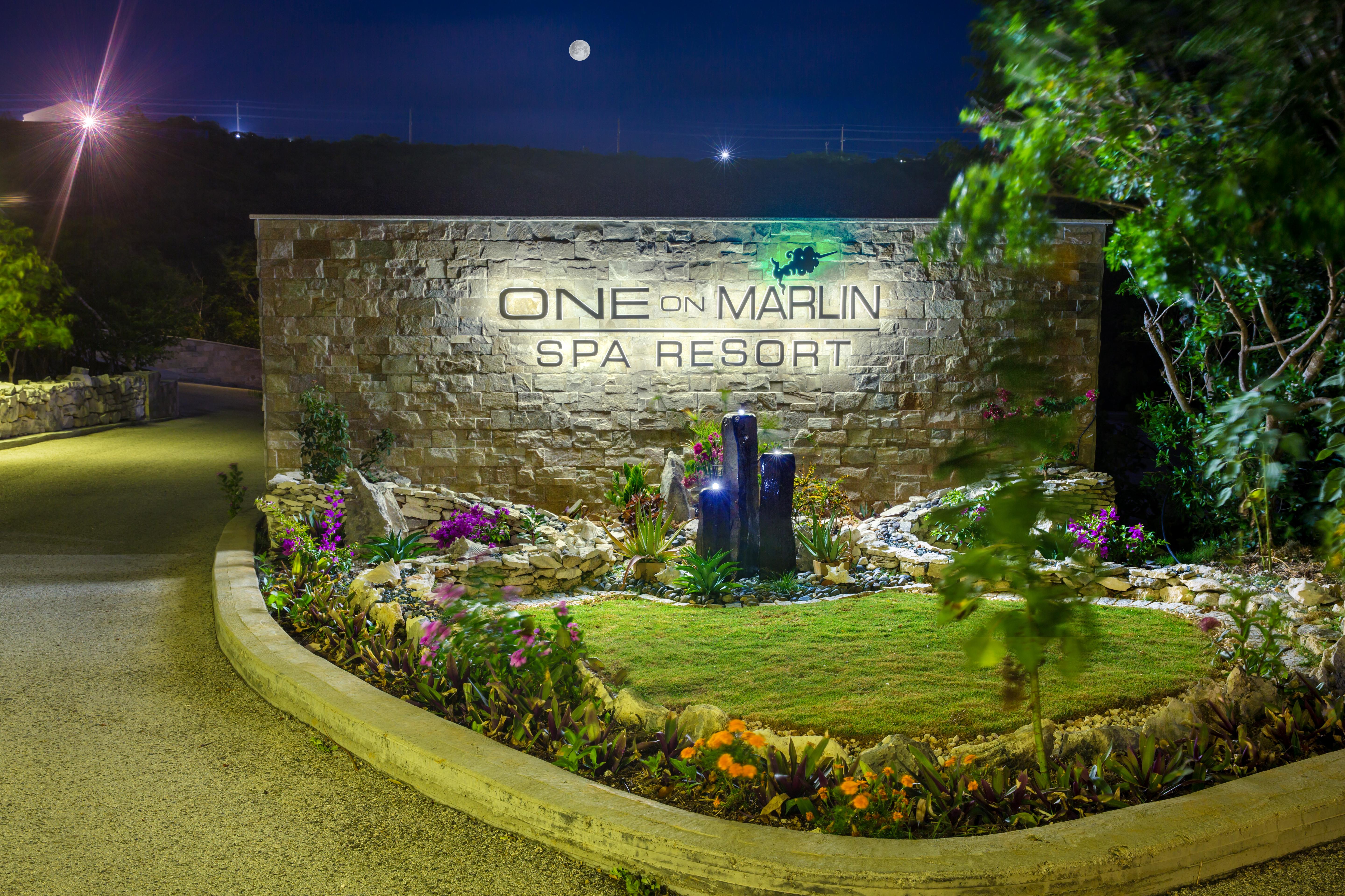 One On Marlin Resort (Adults Only) Turtle Cove Luaran gambar