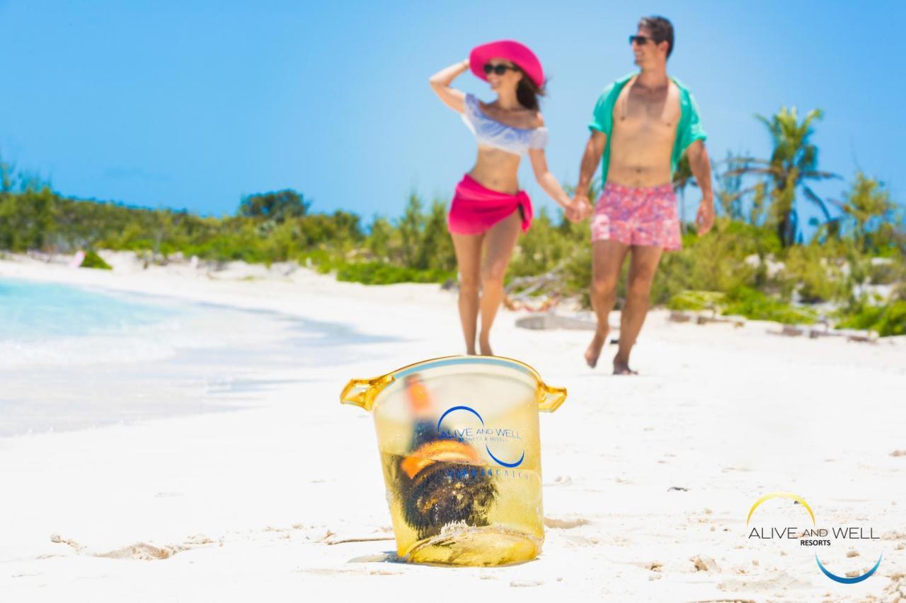 One On Marlin Resort (Adults Only) Turtle Cove Luaran gambar