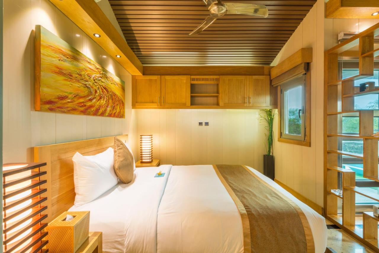 One On Marlin Resort (Adults Only) Turtle Cove Luaran gambar